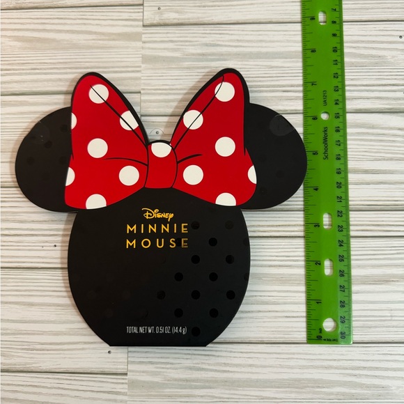 Minnie Mouse Eyeshadow Palette - Picture 9 of 10